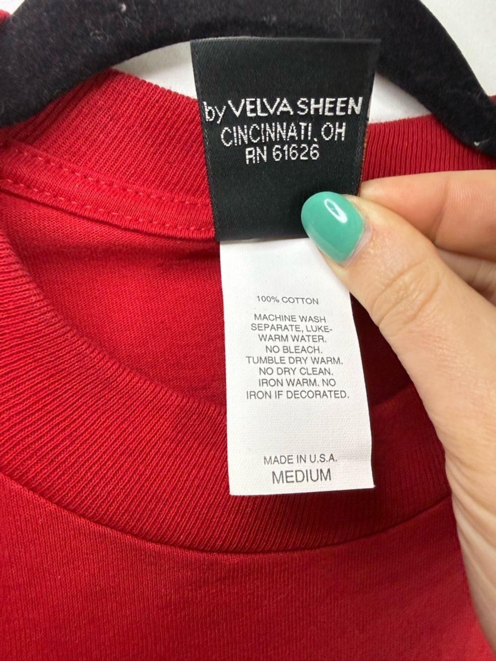 Vintage Rainbow Disney Mickey Unlimited Red Graphic Tee by Velva Sheen, size M - Picture 4 of 5